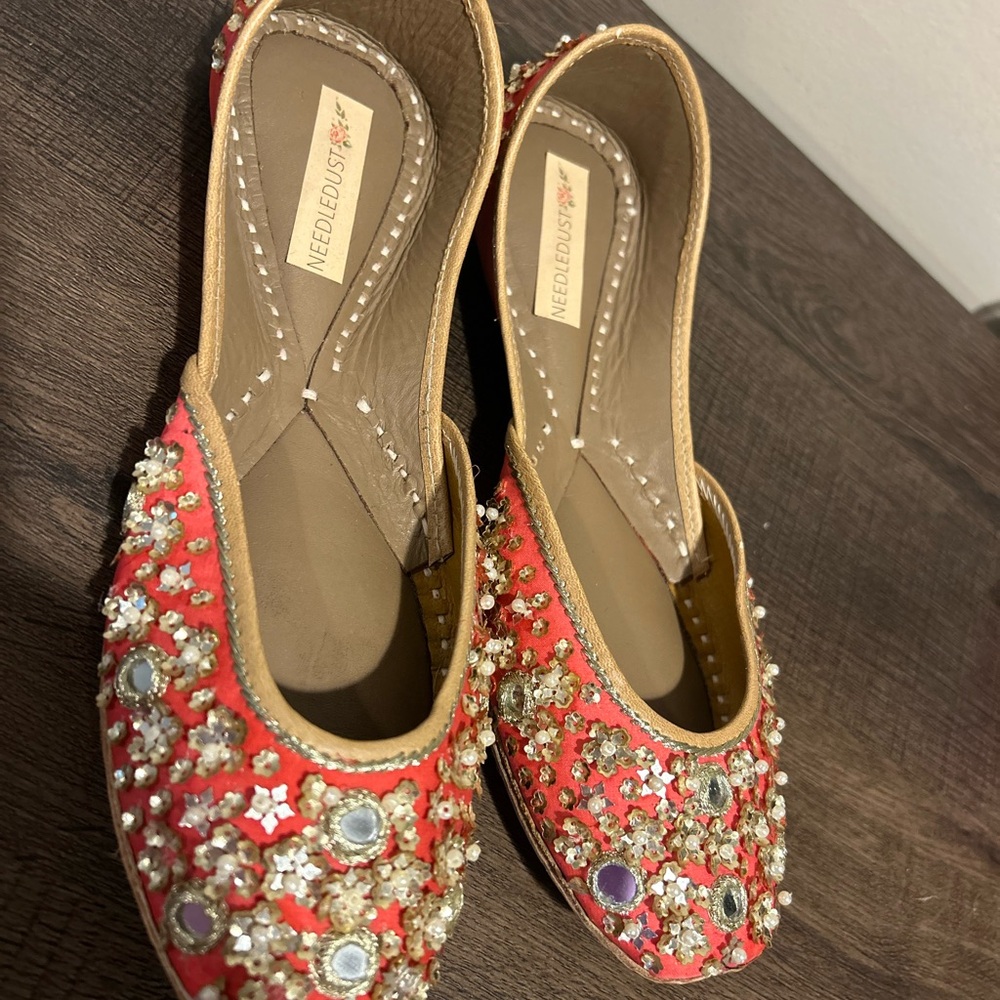 Women's Red Embellished Flats